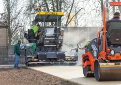 Vögele paver along with Hamm compactors