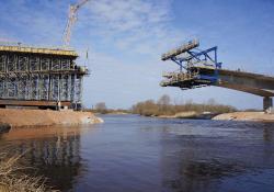 Tartu Bridge over the Emajõgi 