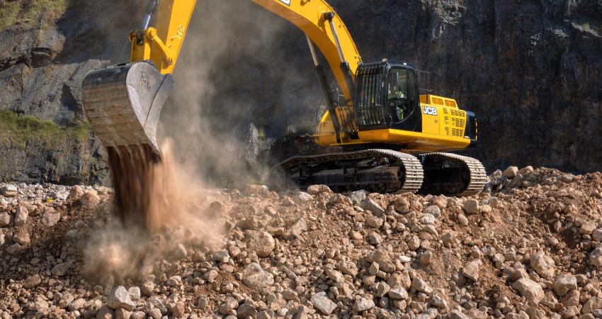 A 50-tonne JCB JS500 tracked excavator