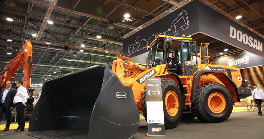 Doosan DL300-5 wheeled loader