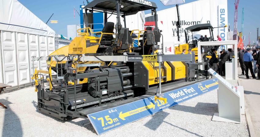 Sumitomo’s HA90C-2 screed 