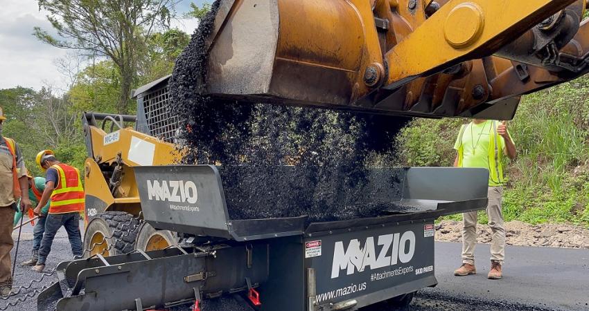 Mazio’s paving attachment SKID Paver for skid steer loaders