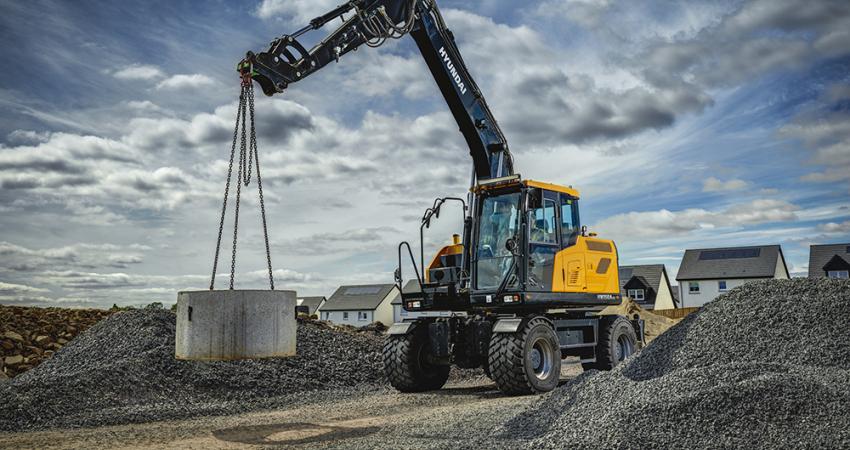 The new Hyundai wheeled excavator can carry out a wide array of duties