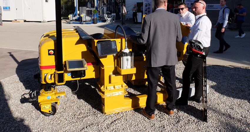 Electric power drives GOMACO’s new CC-1200e slipformer