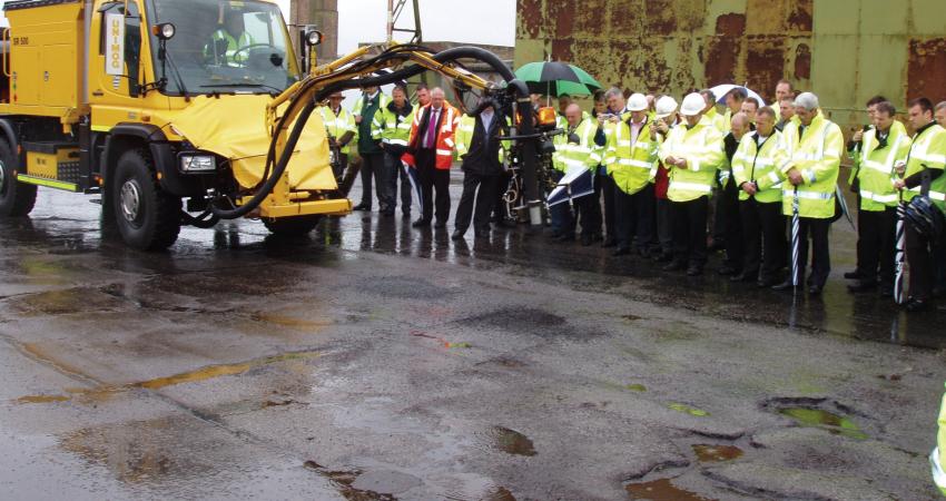 Visitors from highways authorities and contractors at the Wiltshire demonstration