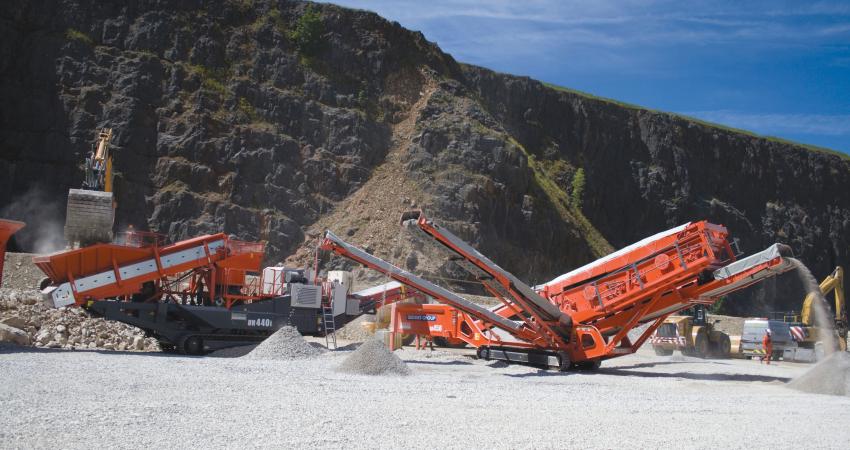 Sandvik self propelled impact crusher