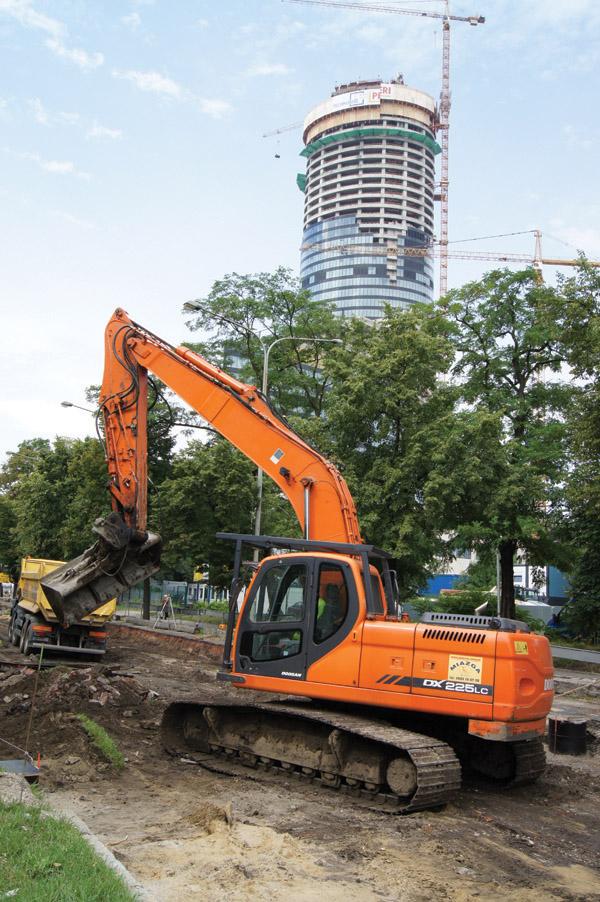 Doosan demolition excavator