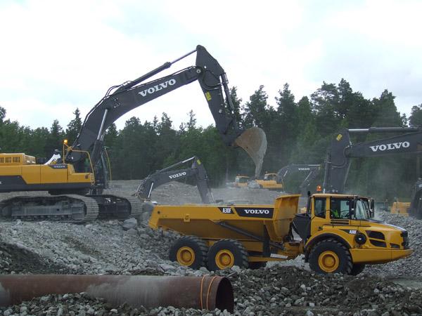 Volvo Excavators and ADT