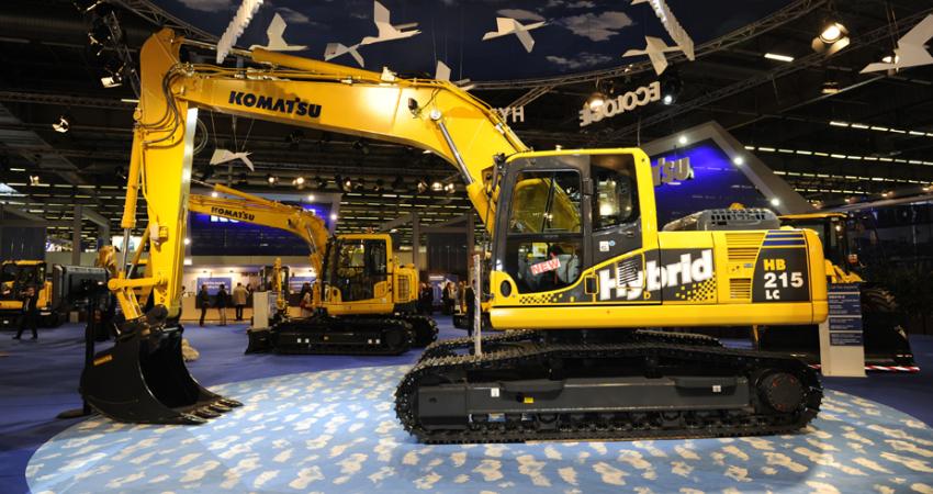 Komatsu_HB215LC-1