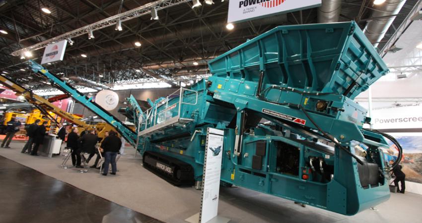 Powerscreen Warrior 2400