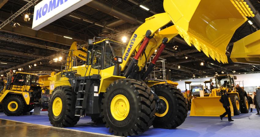 Komatsu WA500-7