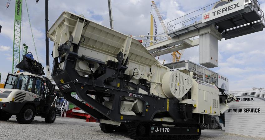 Terex Finaly J-1170 jaw crusher 