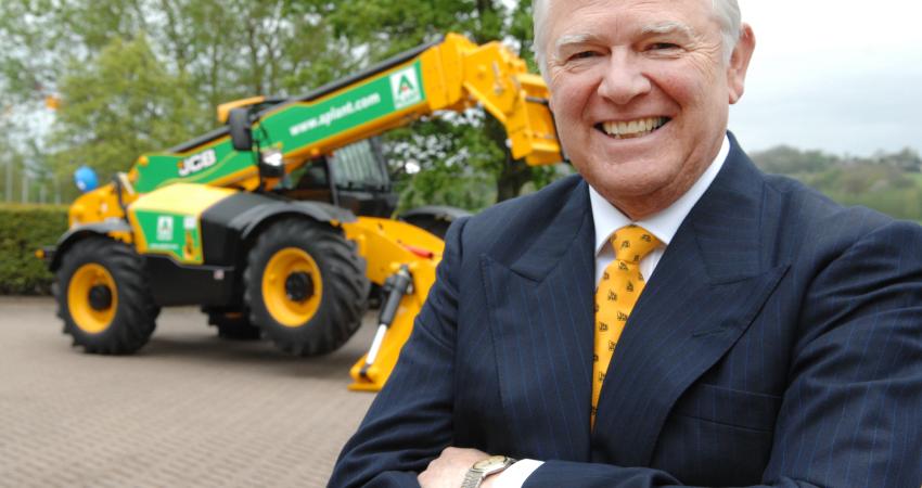 JCB CEO Alan Blake and A-Plant order machines