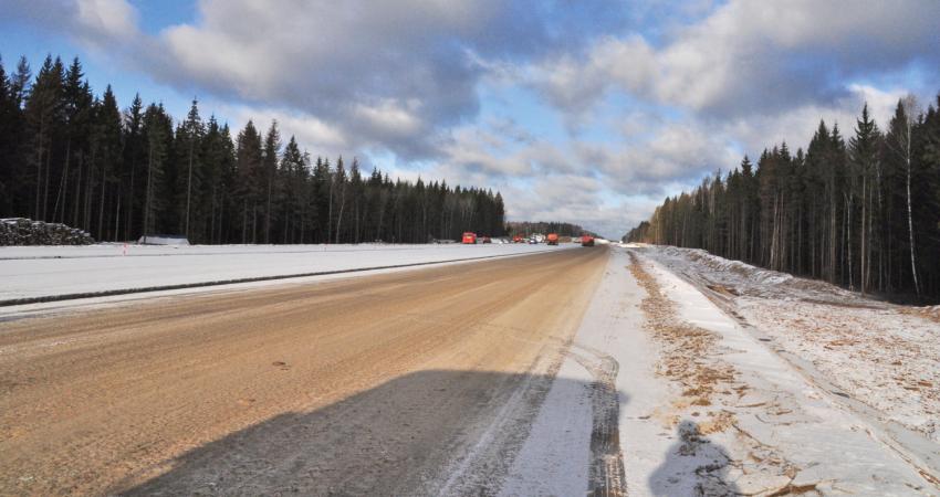 Construction of the Moscow-StPetersburg highway