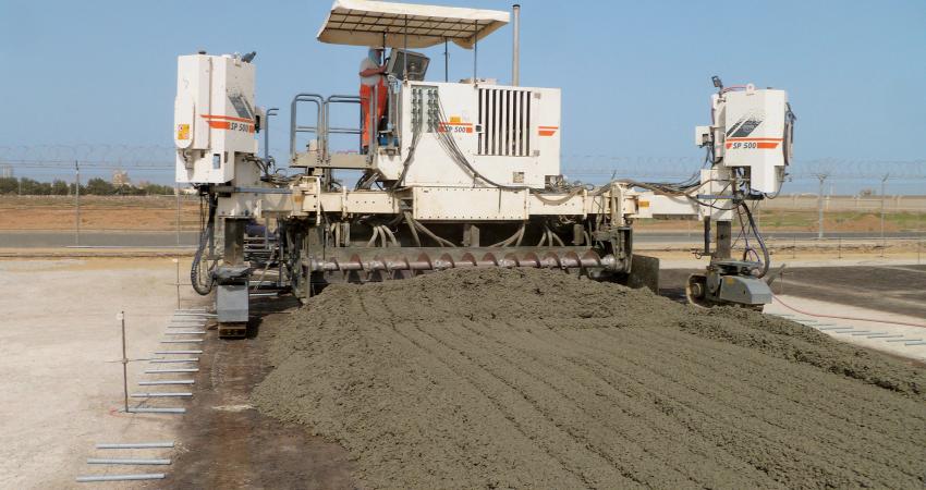 WIRTGEN SP 500 slipform paver