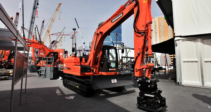 Doosan’s DX140LCR-3 excavator 