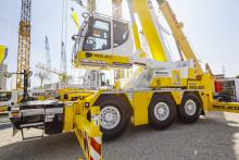 Liebherr LTC 1050-3.1 crane on wheels