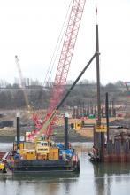 Cofferdam construction 