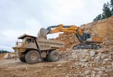 Liebherr R 980 SME crawler excavator 