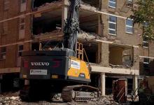 Volvo EC380E high reach machine 