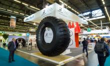 BRIDGESTONE-World's Largest Tyre-6.jpg