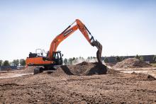 Doosan’s new DX225LC-7 is the first of a new excavator series from the firm