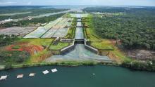 Panama Canal extention