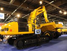 Komatsu pc490