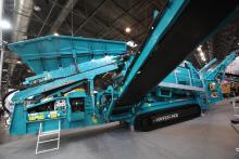 Powerscreen Warrior 2400