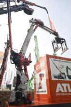 Atlas truck loading crane 