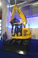 bauma 2013 Daily Komatsu PC138US-10 short tail