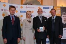 Alexei Goncharenko, Odessa Oblast Council; Oksana Romanukha, Prince Michael; Tony Pearce, project manager.