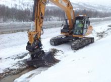 Case CX250C crawler excavator