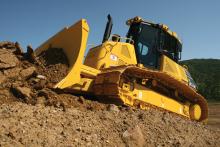 Komatsu’s D61PXi-23 dozer 