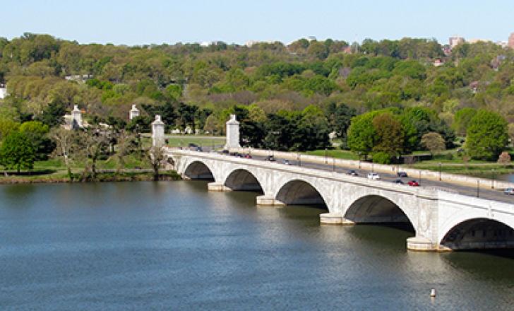 Arlington Memorial Bridge in Washington