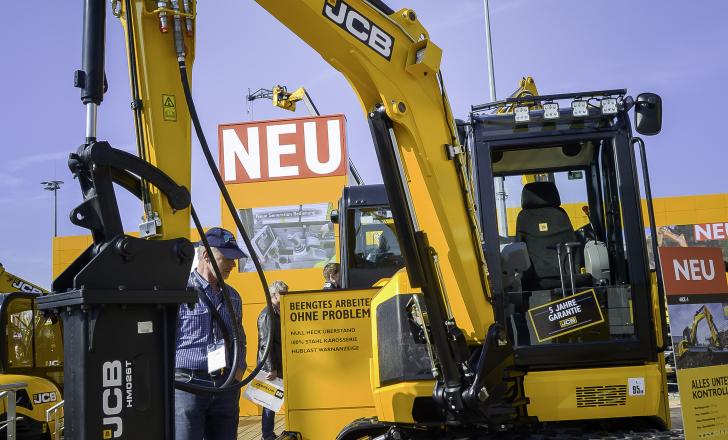 bauma 2016 Daily News JCB 48Z-I excavtors