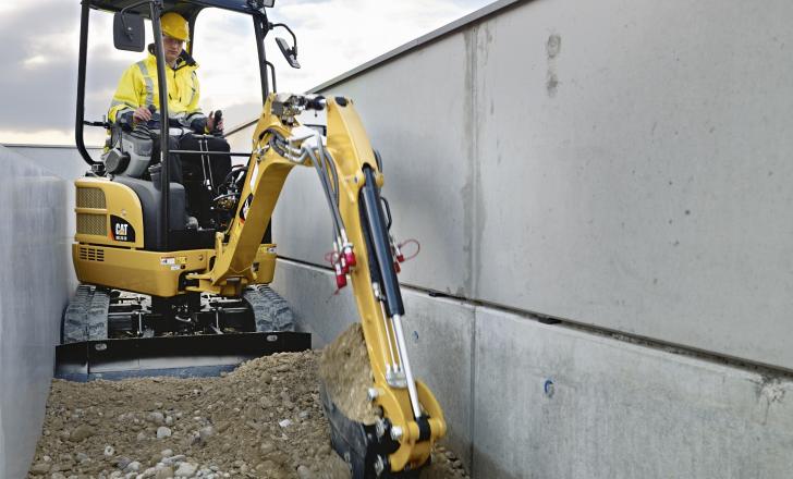 Caterpillar mini excavator 