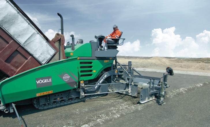 Vögele robust and productive paver