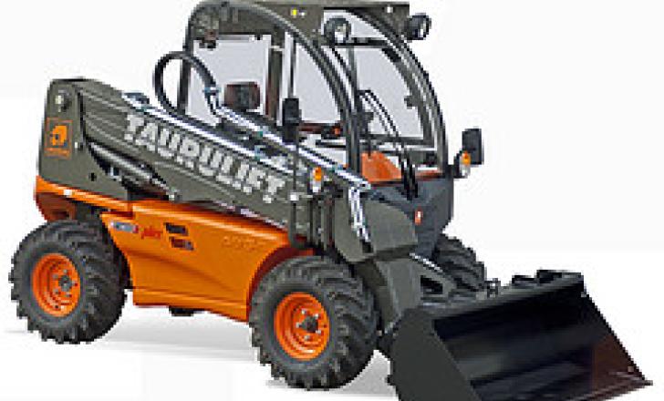 Ausa’s T 144 H rigid telehandler