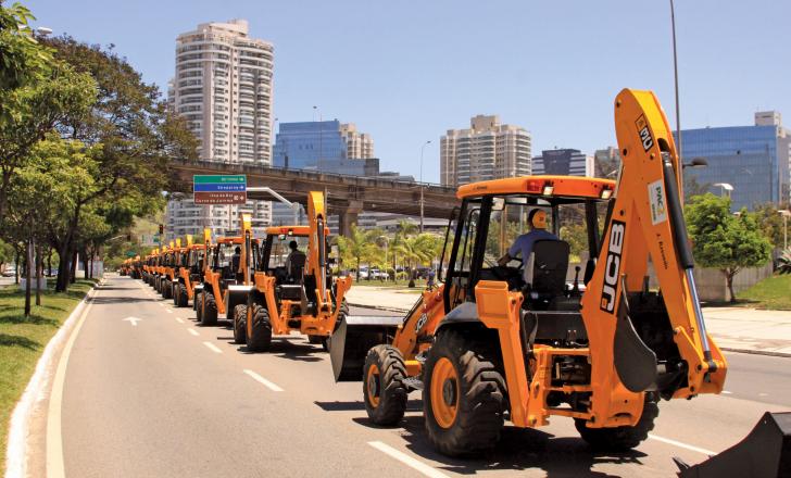 JCB 3C backhoe loader São Paulo