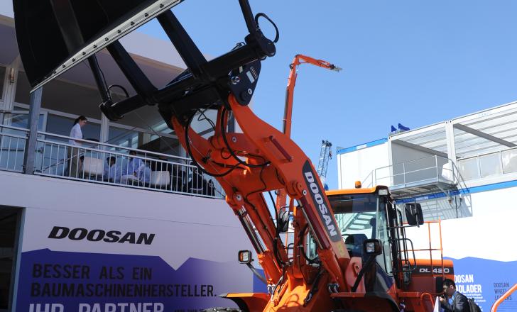 Doosan DL420-3 complian wheeled loader