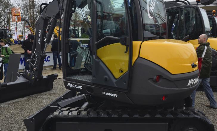 Mecalac’s MCR6 compact excavator